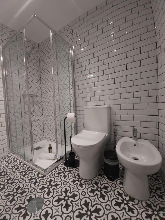 Alto Da Lapa Luxury House Free 1 Parking Place Porto Exterior photo